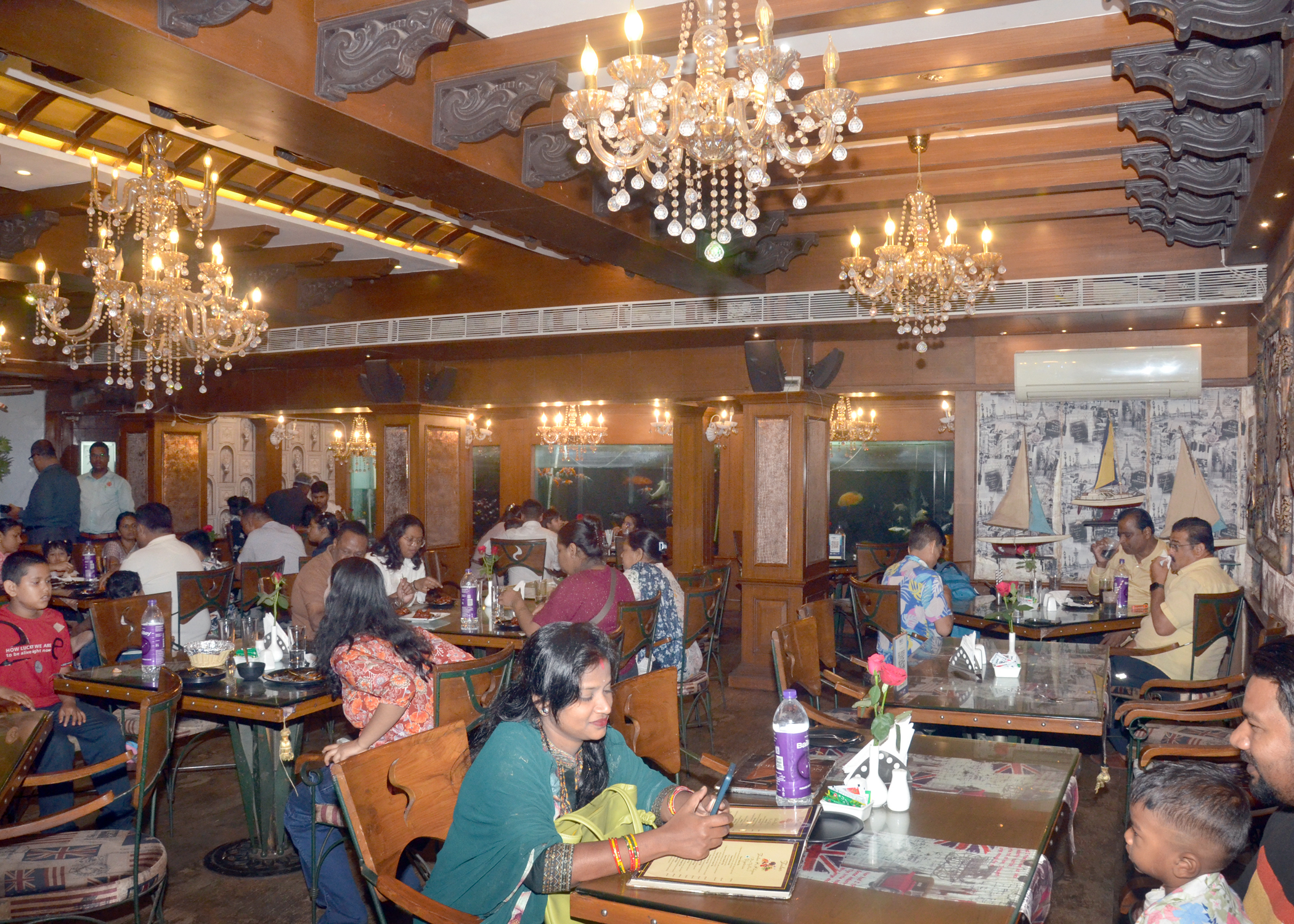 Golden Spoon interior view 27